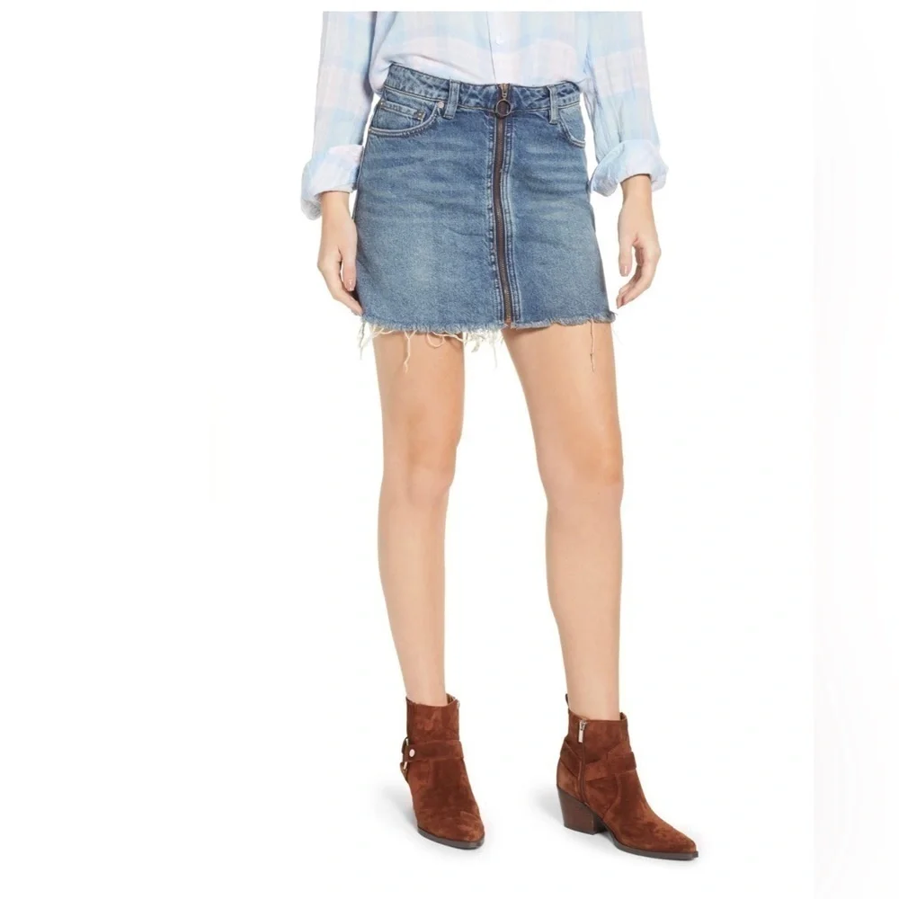 {Free People} zip up skirt